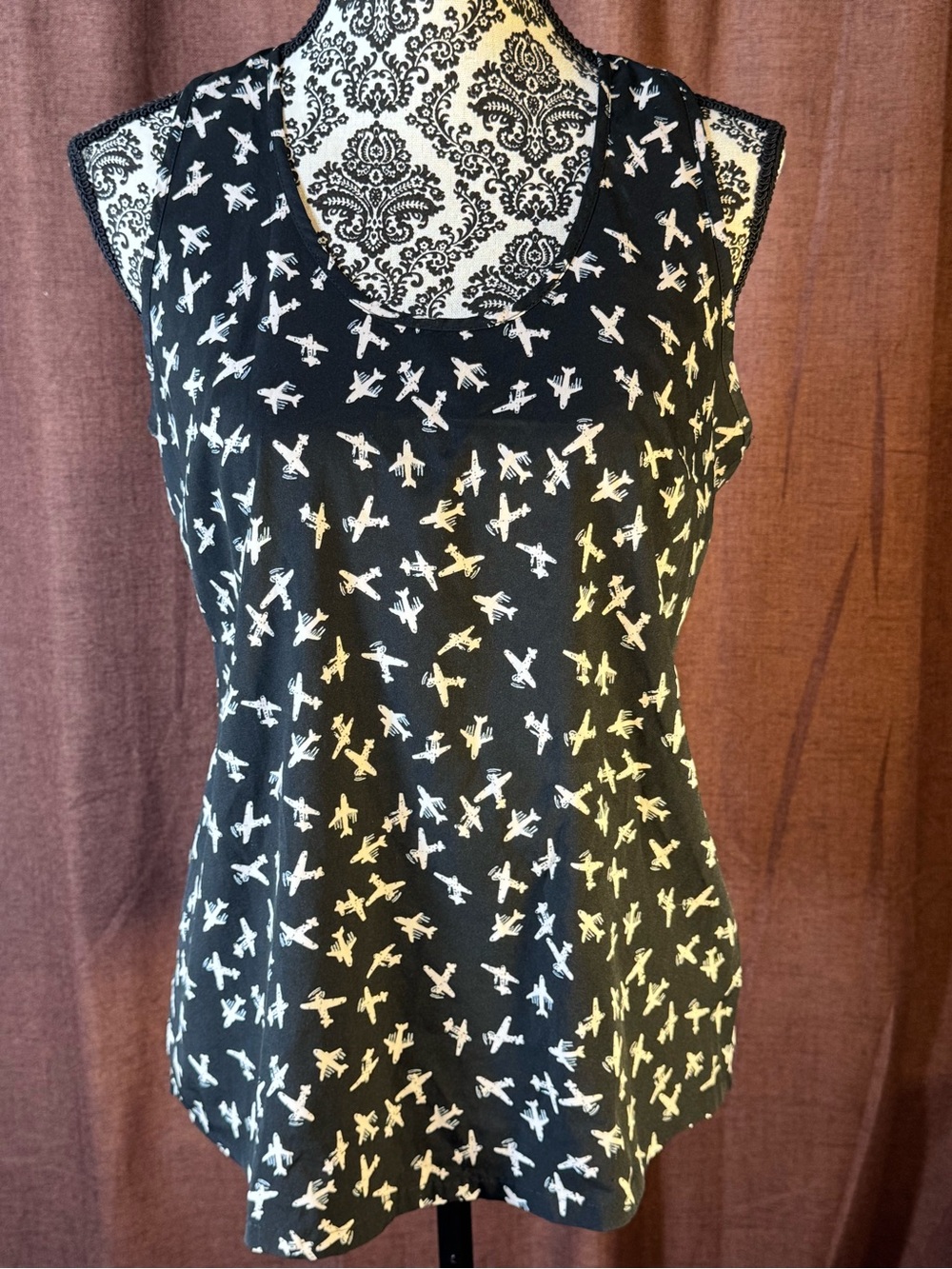 Banana Republic Airplane Print Black and White Sleeveless Printed Tank Top sz Sm - Picture 5 of 7